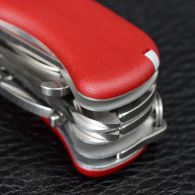 Нож складной, мультитул Victorinox Workchamp (111мм, 21 функций), красный 0.9064