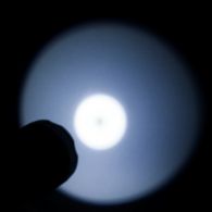 Фонарь фокусируемый TrustFire Z6 (Cree XM-L2, 1000 люмен, 5 режимов, 1x18650), комплект в коробке