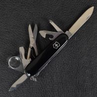 Нож складной, мультитул Victorinox Explorer Deluxe (91мм,19 функций), черный 1.6705.3