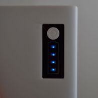 Внешнее зарядное устройство Power Bank DOCA D566II с LED дисплеем (13000mAh), белый