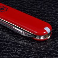Нож складной, мультитул Victorinox Classic (58мм, 7 функций), красный 0.6203