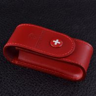 Чехол для ножей Victorinox (84-91мм, 2-4 слоя) на кнопке, кожаный, красный 4.0520.1