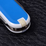 Нож складной, мультитул Victorinox Classic SD Ukraine Герб (58мм, 7 функций), желто-голубой 0.6223.7