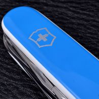 Нож складной, мультитул Victorinox Huntsman Ukraine Герб (91мм, 15 функций), бело-голубой 1.3713.7R6