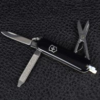Нож складной, мультитул Victorinox Classic SD (58мм, 7 функций), черный 0.6223.3